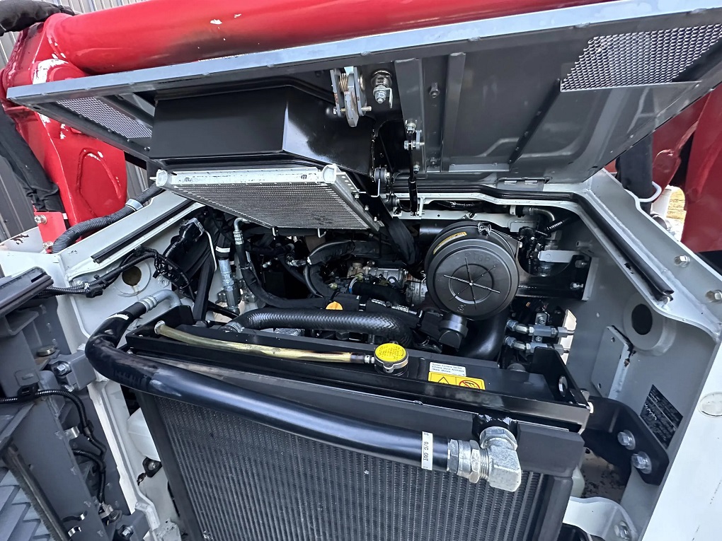 2018 Takeuchi TL10V2 Skid Steer High Flow